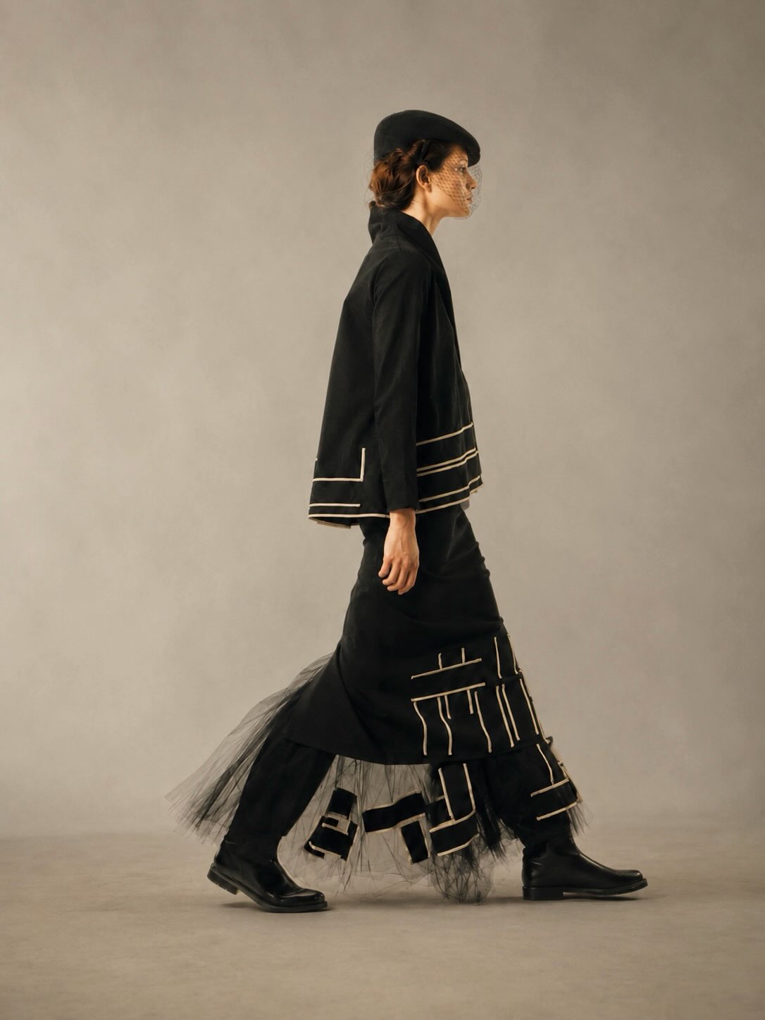 TADASHI Lunghette nera quadri