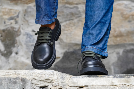 BUENO Scarpa stringata Nera